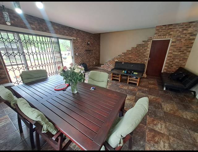3 BEDROOM HOUSE FOR SALE IN THREE RIVERS EAST